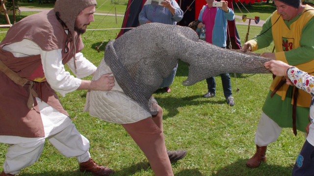 le plus drôle, c'est pour enlever l'équipement !